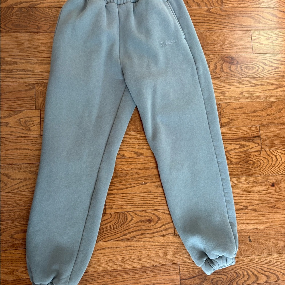 Cozy Women's Sweatpants in Soft Blue